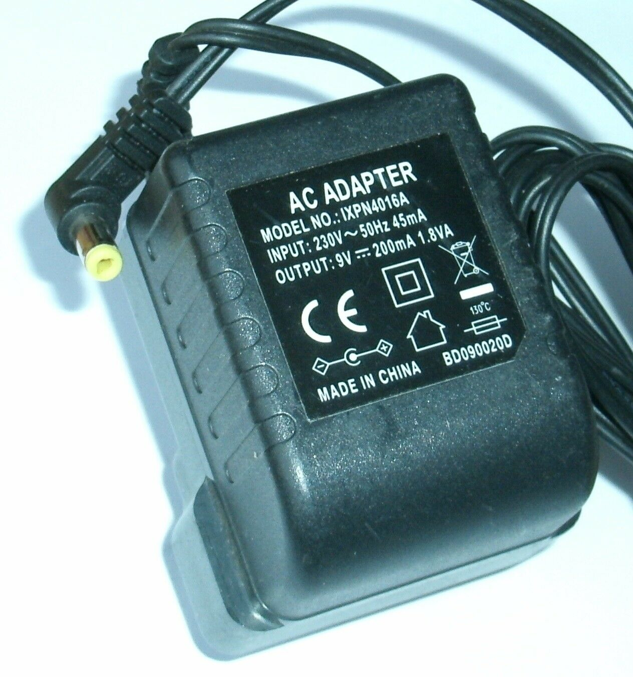 New 9V 200mA BD090020D IXPM4016A Power Supply AC ADAPTER